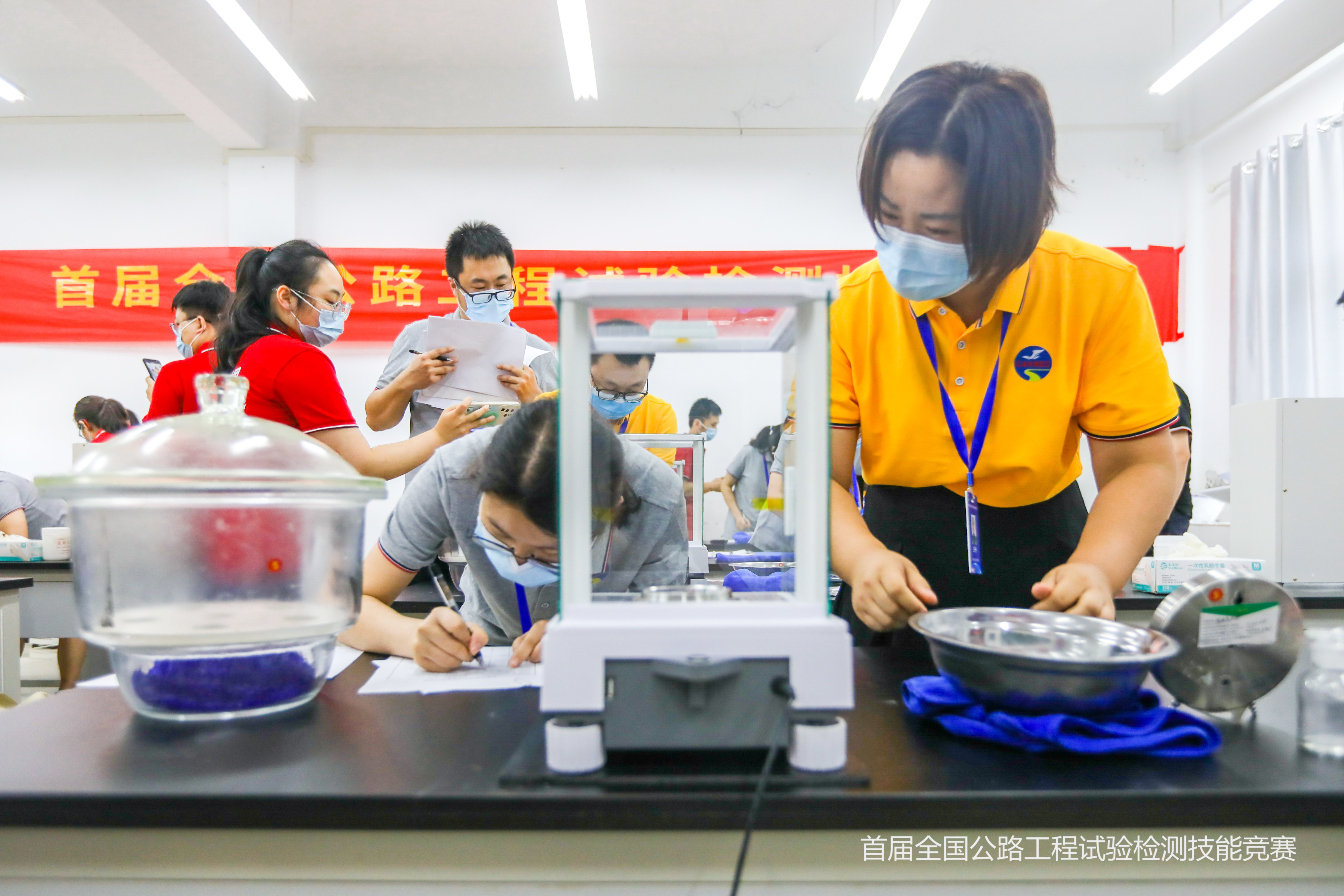 香港六宝大典全年资料库